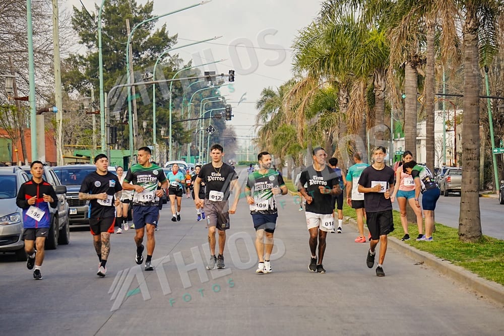 Carrera de Astillero · 7fac7744